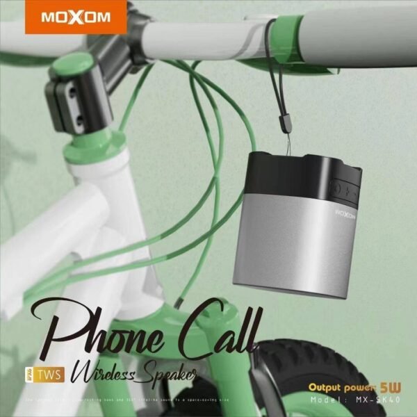 مكبر صوت لاسلكي مضاد للماء MOXOM SK40 مكبر صوت لاسلكي مضاد للماء MOXOM SK40