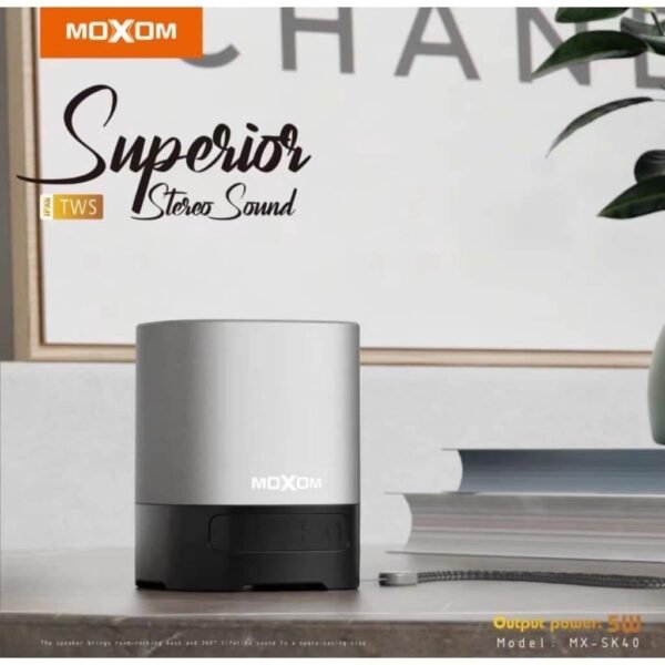 مكبر صوت لاسلكي مضاد للماء MOXOM SK40 مكبر صوت لاسلكي مضاد للماء MOXOM SK40